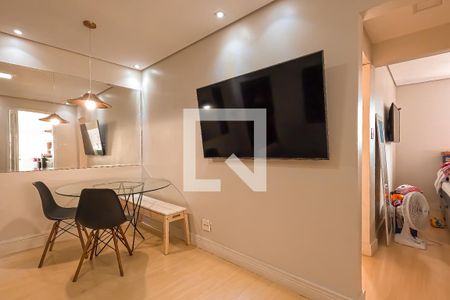 Sala de apartamento para alugar com 2 quartos, 50m² em Portal dos Gramados, Guarulhos