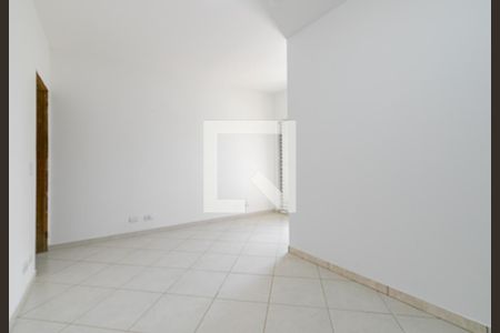 Quarto de casa para alugar com 1 quarto, 32m² em Jardim Monte Azul, São Paulo
