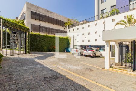 Apartamento à venda com 150m², 3 quartos e 3 vagas Apartamento à venda com 150m², 3 quartos e 3 vagasVagas de Visitante