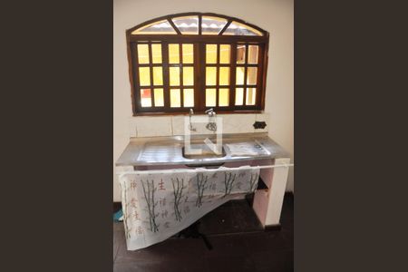 Casa para alugar com 70m², 2 quartos e 1 vagaCozinha