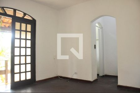 Sala de casa para alugar com 2 quartos, 70m² em Jardim Peri, São Paulo