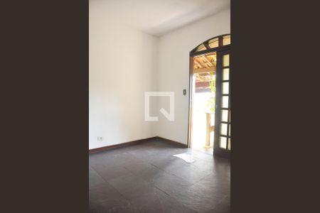 Sala de casa para alugar com 2 quartos, 70m² em Jardim Peri, São Paulo