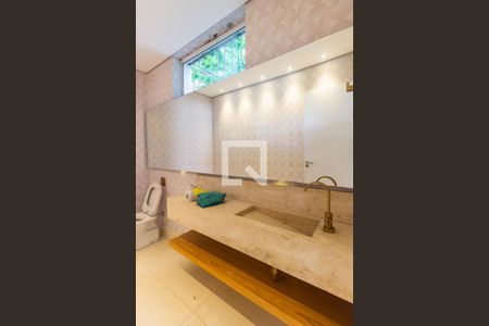 Lavabo de casa à venda com 3 quartos, 400m² em Jardim Jussara, São Paulo