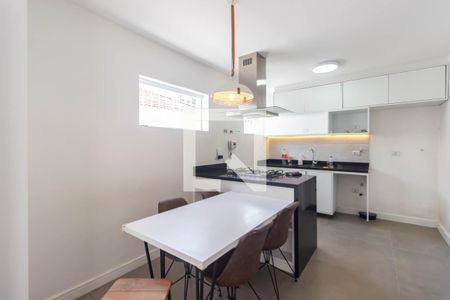 Cozinha de casa à venda com 3 quartos, 400m² em Jardim Jussara, São Paulo