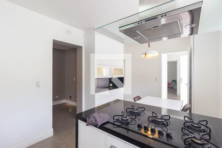 Cozinha de casa para alugar com 4 quartos, 400m² em Jardim Jussara, São Paulo
