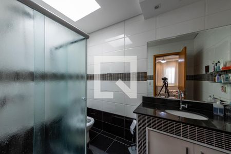 Casa à venda com 273m², 3 quartos e 8 vagas Casa à venda com 273m², 3 quartos e 8 vagasSuíte