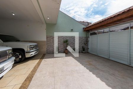 Casa à venda com 273m², 3 quartos e 8 vagas