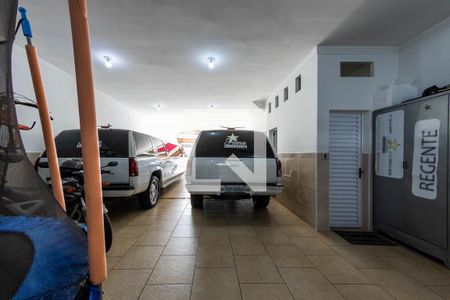 Casa à venda com 273m², 3 quartos e 8 vagas