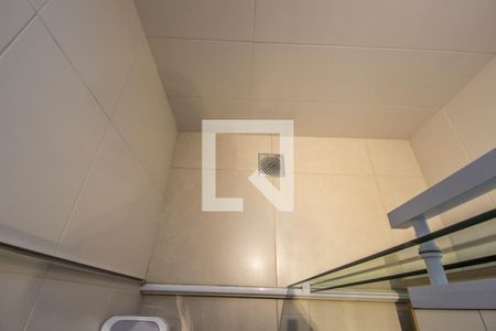 Apartamento para alugar com 136m², 3 quartos e 3 vagasDetalhe do Banheiro da Suite