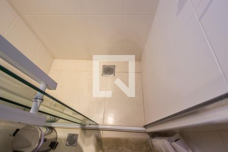Apartamento para alugar com 136m², 3 quartos e 3 vagasDetalhe do Banheiro da Suite