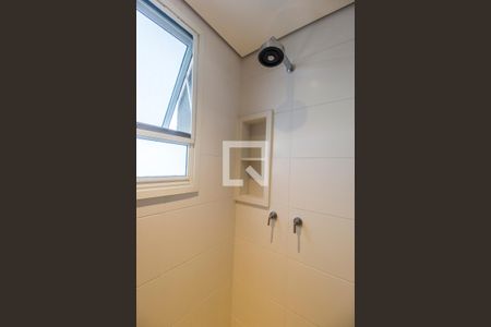 Apartamento para alugar com 136m², 3 quartos e 3 vagasDetalhe do Banheiro da Suite