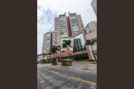 Apartamento para alugar com 136m², 3 quartos e 3 vagasVista da Rua
