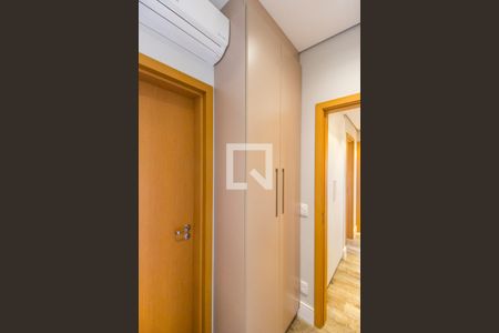 Apartamento para alugar com 136m², 3 quartos e 3 vagasDetalhe