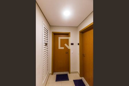 Apartamento para alugar com 136m², 3 quartos e 3 vagasEntrada de serviço