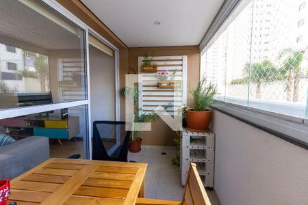 Varanda da Sala de apartamento para alugar com 2 quartos, 70m² em Vila Ipojuca, São Paulo