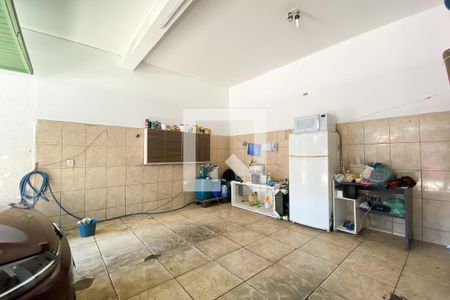 Casa à venda com 120m², 4 quartos e 1 vaga Casa à venda com 120m², 4 quartos e 1 vagaArmazém