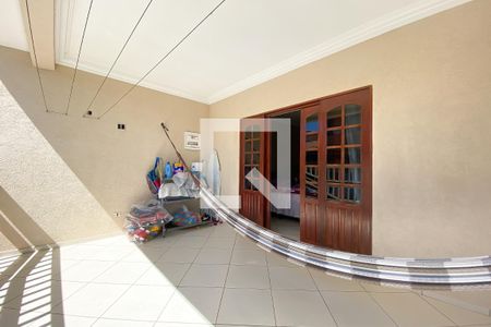 Casa à venda com 120m², 4 quartos e 1 vaga Casa à venda com 120m², 4 quartos e 1 vagaVaranda da Suíte 1