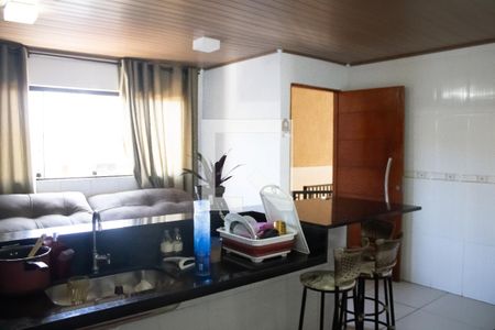 Casa à venda com 120m², 4 quartos e 1 vaga Casa à venda com 120m², 4 quartos e 1 vagaSala/Cozinha