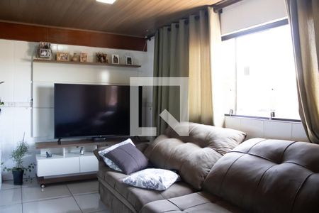 Casa à venda com 120m², 4 quartos e 1 vaga Casa à venda com 120m², 4 quartos e 1 vagaSala/Cozinha