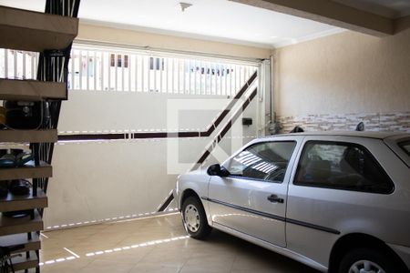 Casa à venda com 120m², 4 quartos e 1 vaga Casa à venda com 120m², 4 quartos e 1 vagaGaragem