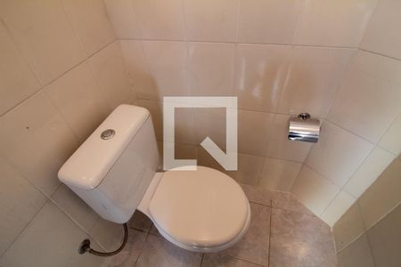 Casa para alugar com 193m², 3 quartos e 1 vaga Casa para alugar com 193m², 3 quartos e 1 vagaBanheiro de serviço