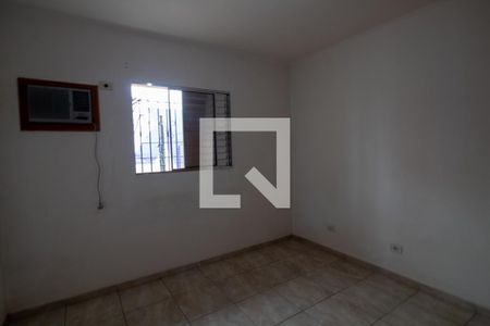 Casa para alugar com 193m², 3 quartos e 1 vaga Casa para alugar com 193m², 3 quartos e 1 vagaQuarto 2