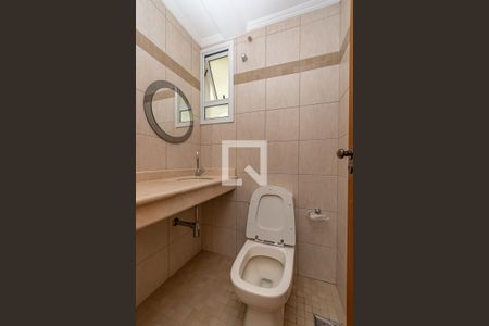 Apartamento para alugar com 135m², 4 quartos e 3 vagas Apartamento para alugar com 135m², 4 quartos e 3 vagasBanheiro Corredor