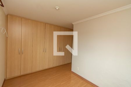 Suite  de apartamento para alugar com 4 quartos, 135m² em Mansões Santo Antônio, Campinas