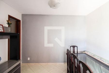 Casa de condomínio para alugar com 175m², 4 quartos e 3 vagasSuíte 2