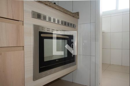 Cozinha de apartamento para alugar com 2 quartos, 70m² em Chácara Inglesa, São Paulo