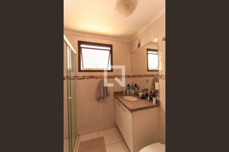 Apartamento à venda com 75m², 2 quartos e 1 vaga Apartamento à venda com 75m², 2 quartos e 1 vagaBanheiro