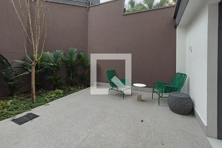 Studio à venda com 25m², 1 quarto e sem vaga Studio à venda com 25m², 1 quarto e sem vagaÁrea comum - Salão de festas