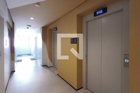 Studio à venda com 25m², 1 quarto e sem vaga Studio à venda com 25m², 1 quarto e sem vagaÁrea comum