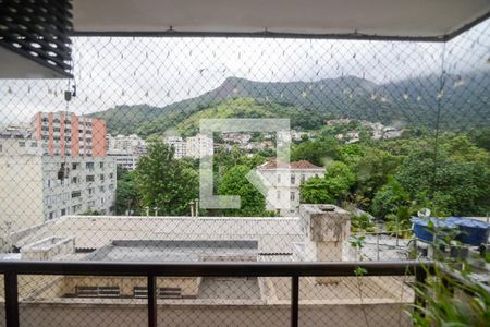 Apartamento à venda com 187m², 4 quartos e 3 vagasVista da Suíte 1