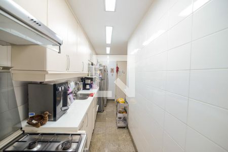 Apartamento à venda com 187m², 4 quartos e 3 vagasCozinha