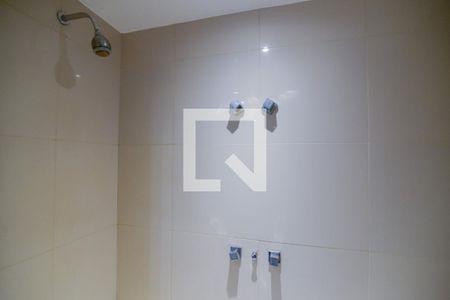 Apartamento à venda com 187m², 4 quartos e 3 vagasBanheiro da Suíte 1