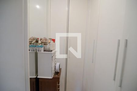 Apartamento à venda com 187m², 4 quartos e 3 vagasCloset da Suíte 2