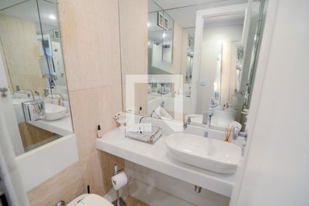 Apartamento à venda com 187m², 4 quartos e 3 vagasLavabo