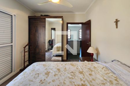 Casa à venda com 280m², 3 quartos e 4 vagas Casa à venda com 280m², 3 quartos e 4 vagasQuarto 1