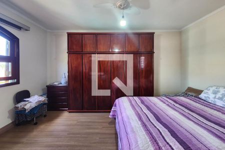 Casa à venda com 280m², 3 quartos e 4 vagas Casa à venda com 280m², 3 quartos e 4 vagasQuarto 3