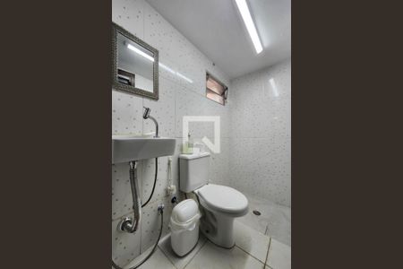 Casa à venda com 280m², 3 quartos e 4 vagas Casa à venda com 280m², 3 quartos e 4 vagasBanheiro