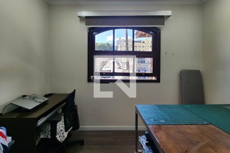 Casa à venda com 280m², 3 quartos e 4 vagas Casa à venda com 280m², 3 quartos e 4 vagasQuarto 2