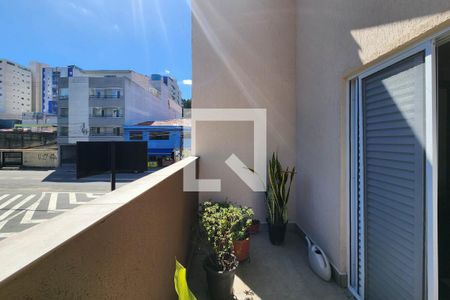 Casa à venda com 280m², 3 quartos e 4 vagas Casa à venda com 280m², 3 quartos e 4 vagasSacada