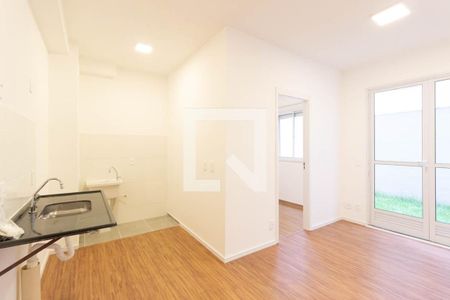 Sala / Cozinha / Área de serviço de apartamento para alugar com 2 quartos, 50m² em Vila Guilherme, São Paulo