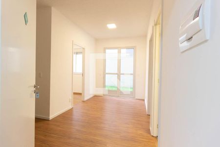 Sala / Cozinha / Área de serviço de apartamento para alugar com 2 quartos, 50m² em Vila Guilherme, São Paulo