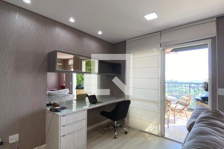 Escritório de apartamento à venda com 2 quartos, 87m² em Jardim Tupanci, Barueri
