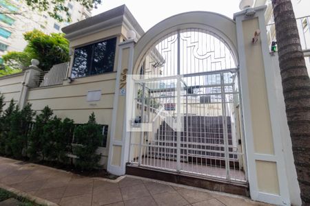 Apartamento à venda com 150m², 3 quartos e 3 vagasFachada