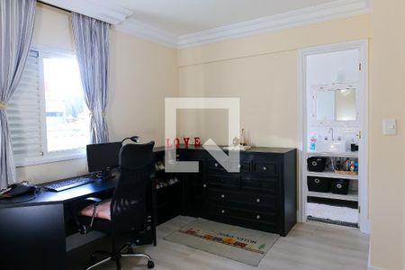 Apartamento à venda com 150m², 3 quartos e 3 vagasSuite 2