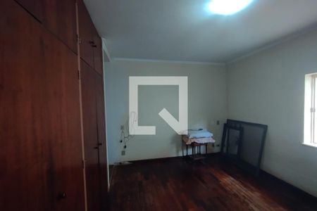 Casa para alugar com 218m², 3 quartos e 2 vagas Casa para alugar com 218m², 3 quartos e 2 vagasSuíte