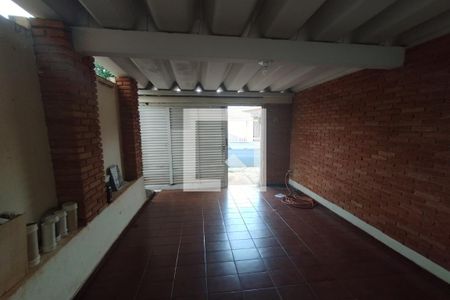 Casa para alugar com 218m², 3 quartos e 2 vagas Casa para alugar com 218m², 3 quartos e 2 vagasGaragem 02